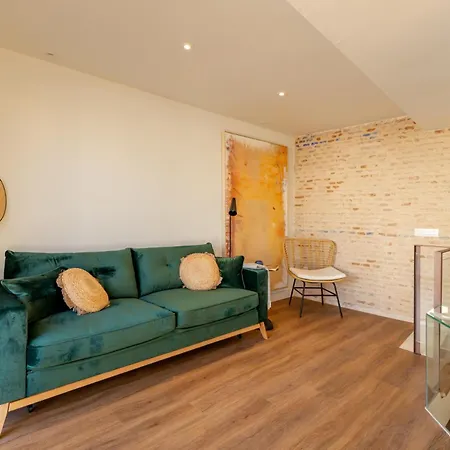 Duplex Con Terraza Privada Y Vistas A La Catedral Séville