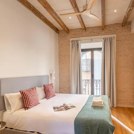 Duplex Con Terraza Privada Y Vistas A La Catedral Appartement Séville