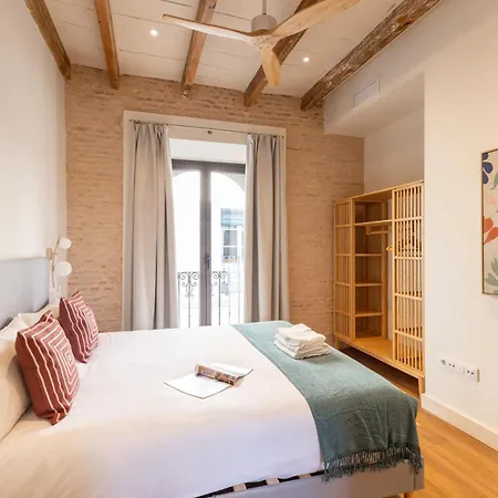 Duplex Con Terraza Privada Y Vistas A La Catedral Séville