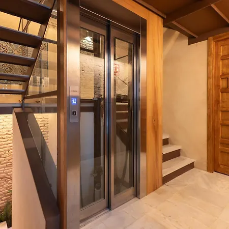 Duplex Con Terraza Privada Y Vistas A La Catedral Appartement Séville